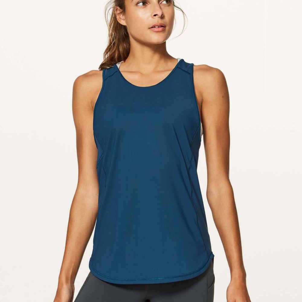 Lululemon sculpt tank